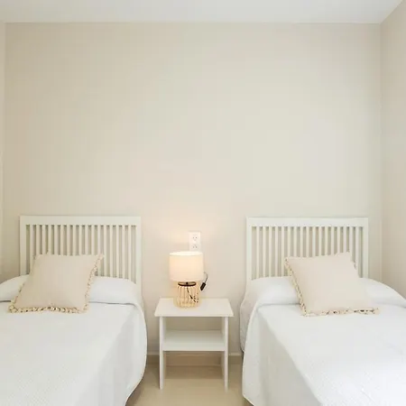 Centro Con Ac Apartment Gandia